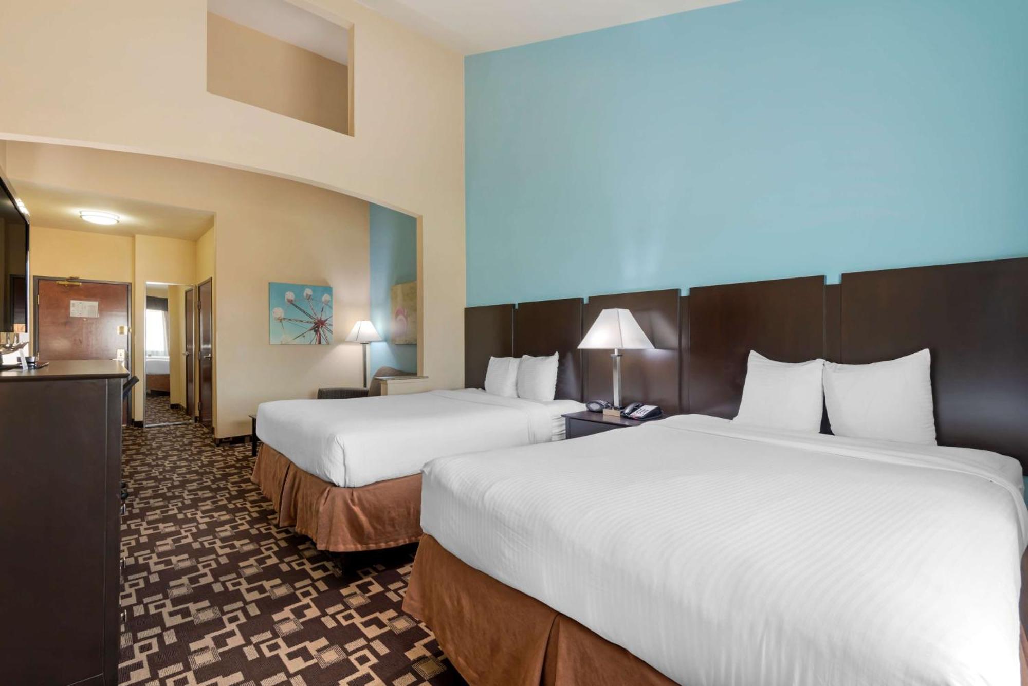 Best Western Plus Arlington North Hotel & Suites Grand Prairie Exterior photo